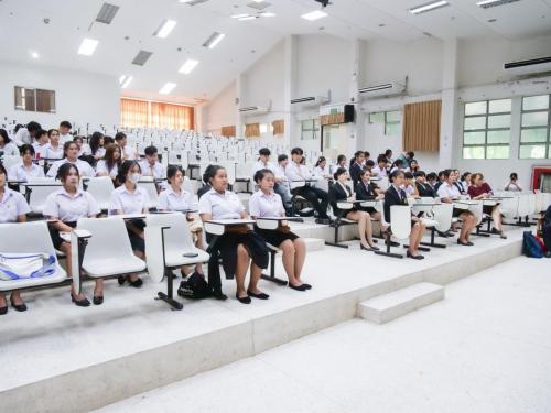 สัมมนาวิชาการ-สาขาวิชารัฐศาสตร์-6