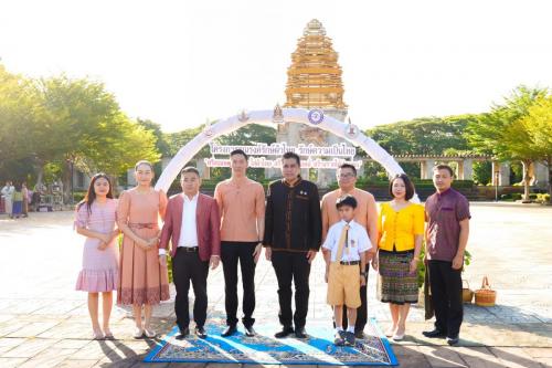 โครงการรณรงค์-รักษ์ผ้าไทย-4